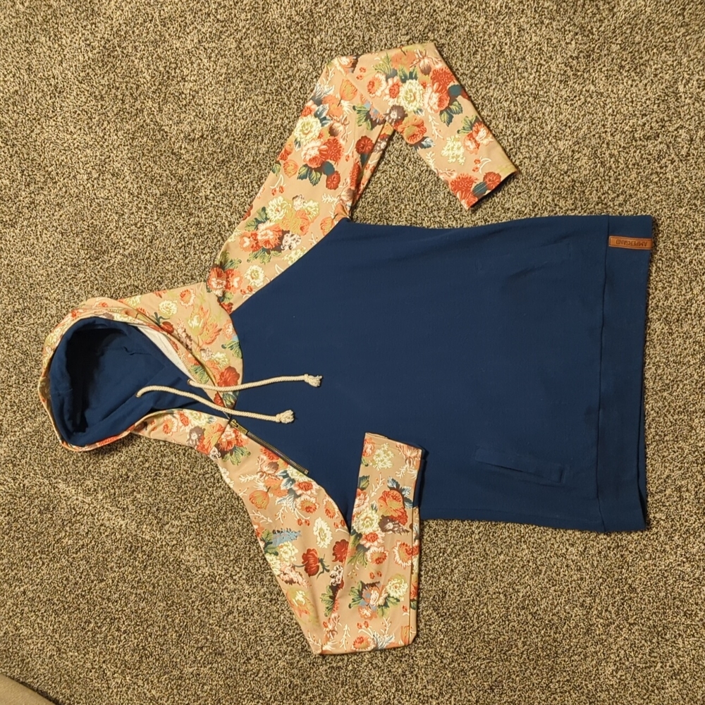 Ampersand Avenue Doublehood